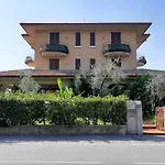 Chiara Hotel