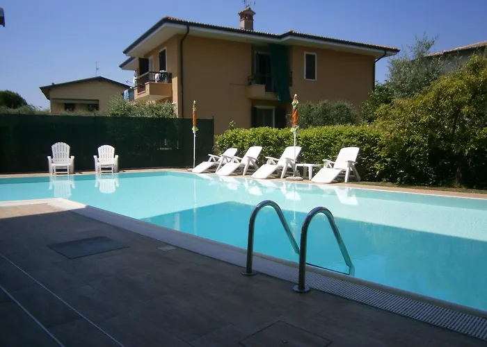 Chiara 3* Sirmione