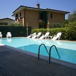 Chiara 3* Sirmione