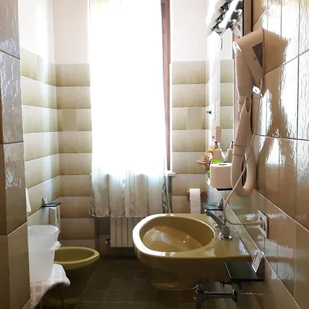 Hotel Chiara 3*